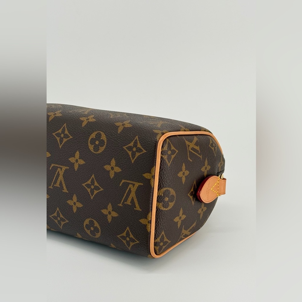 Louis Vuitton Speedy Bandouliere 20 Monogram Canvas Shoulder Bag - Picture 10 of 12